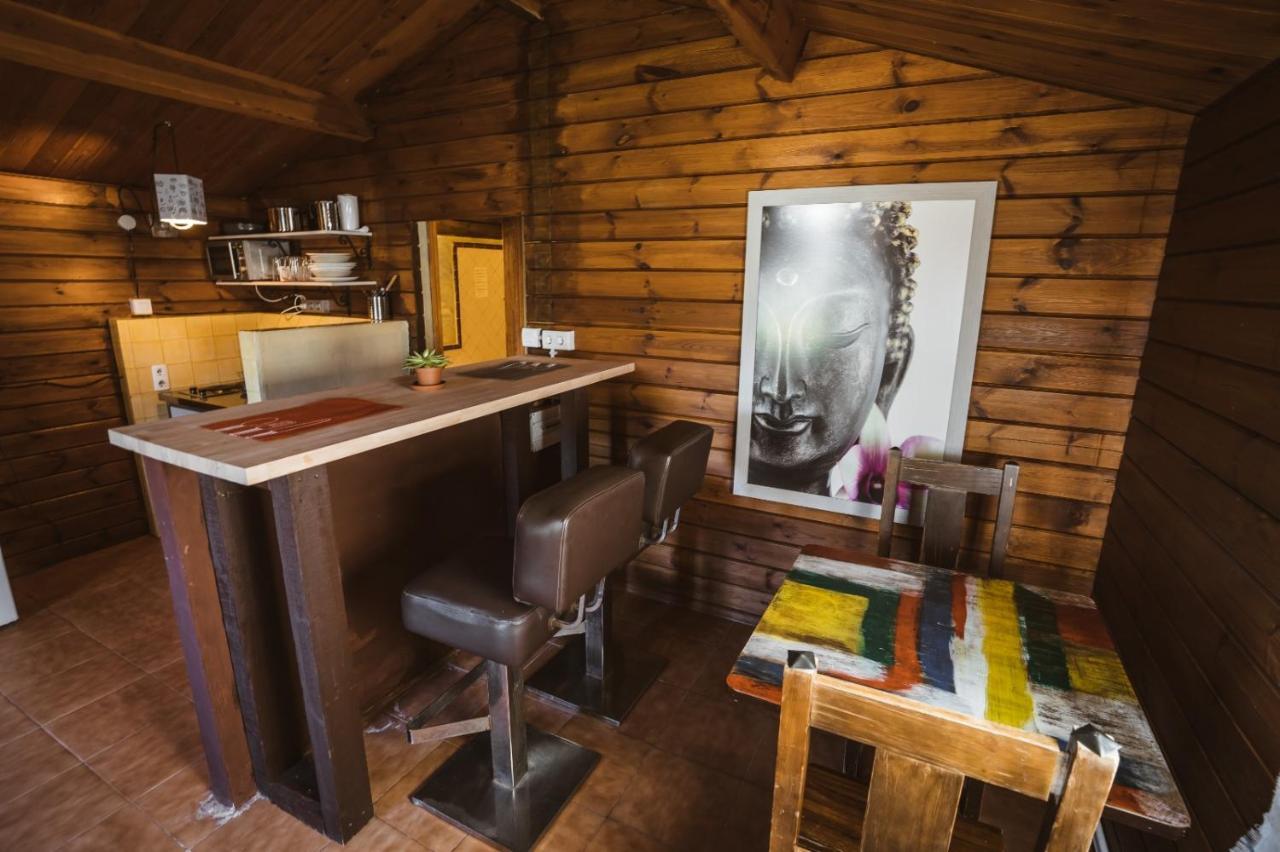 Fuente Del Lobo Glamping & Bungalows - Adults Only Pinos Genil Eksteriør bilde