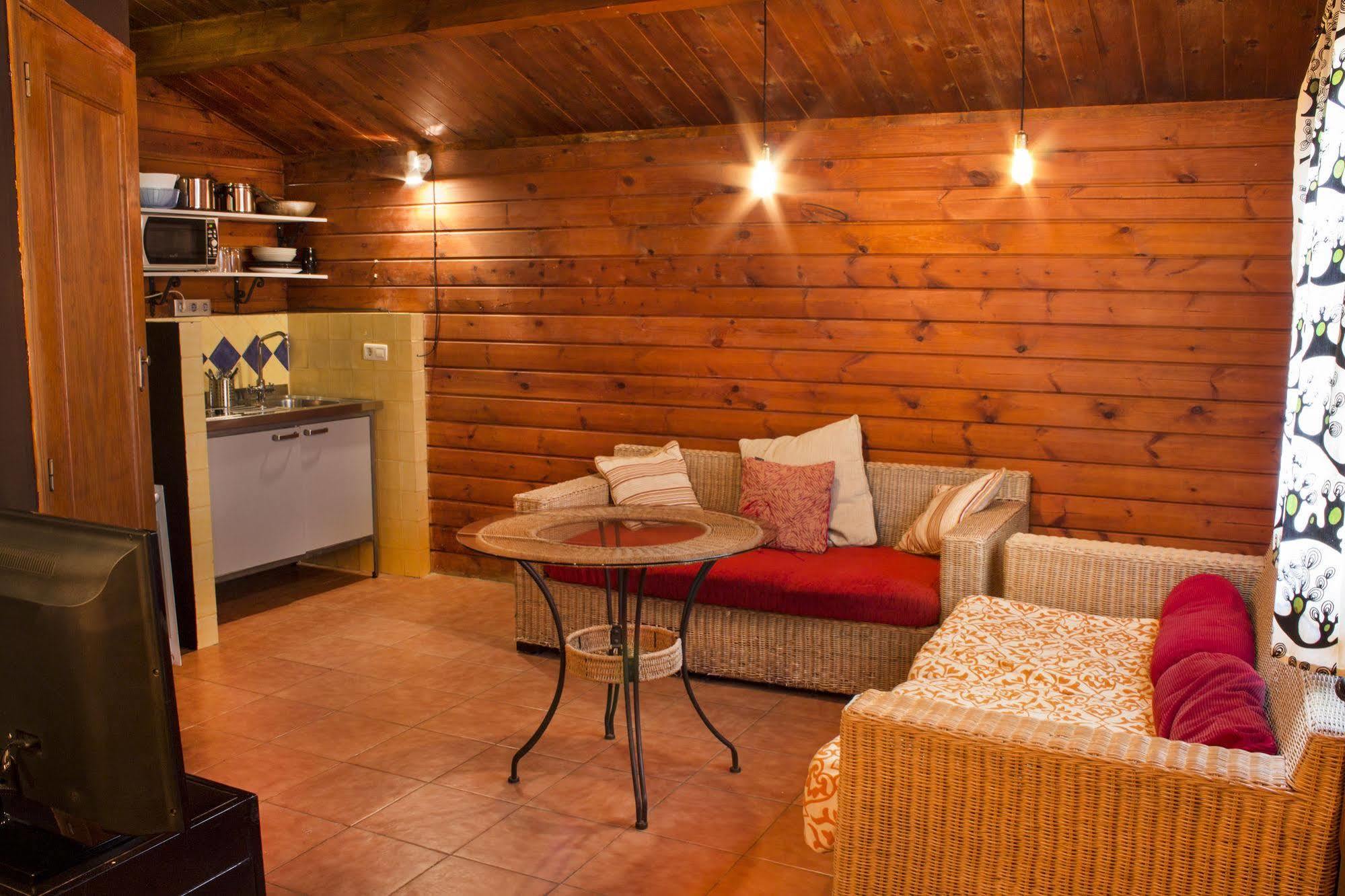 Fuente Del Lobo Glamping & Bungalows - Adults Only Pinos Genil Eksteriør bilde